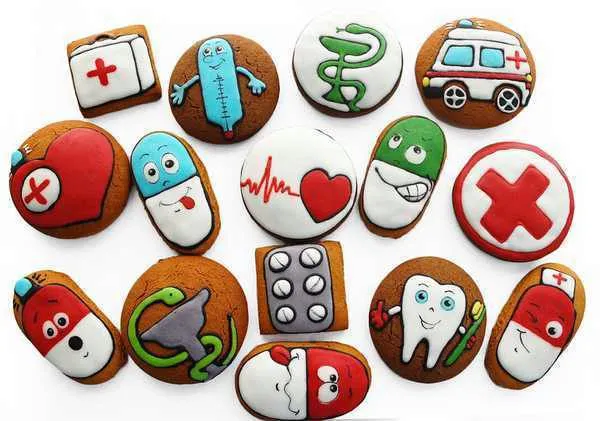 подарки и сувениры на День медика в Москве